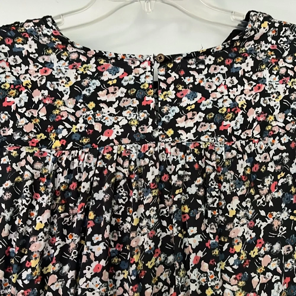 Caslon Long Sleeve Floral Blouse - Picture 6 of 9